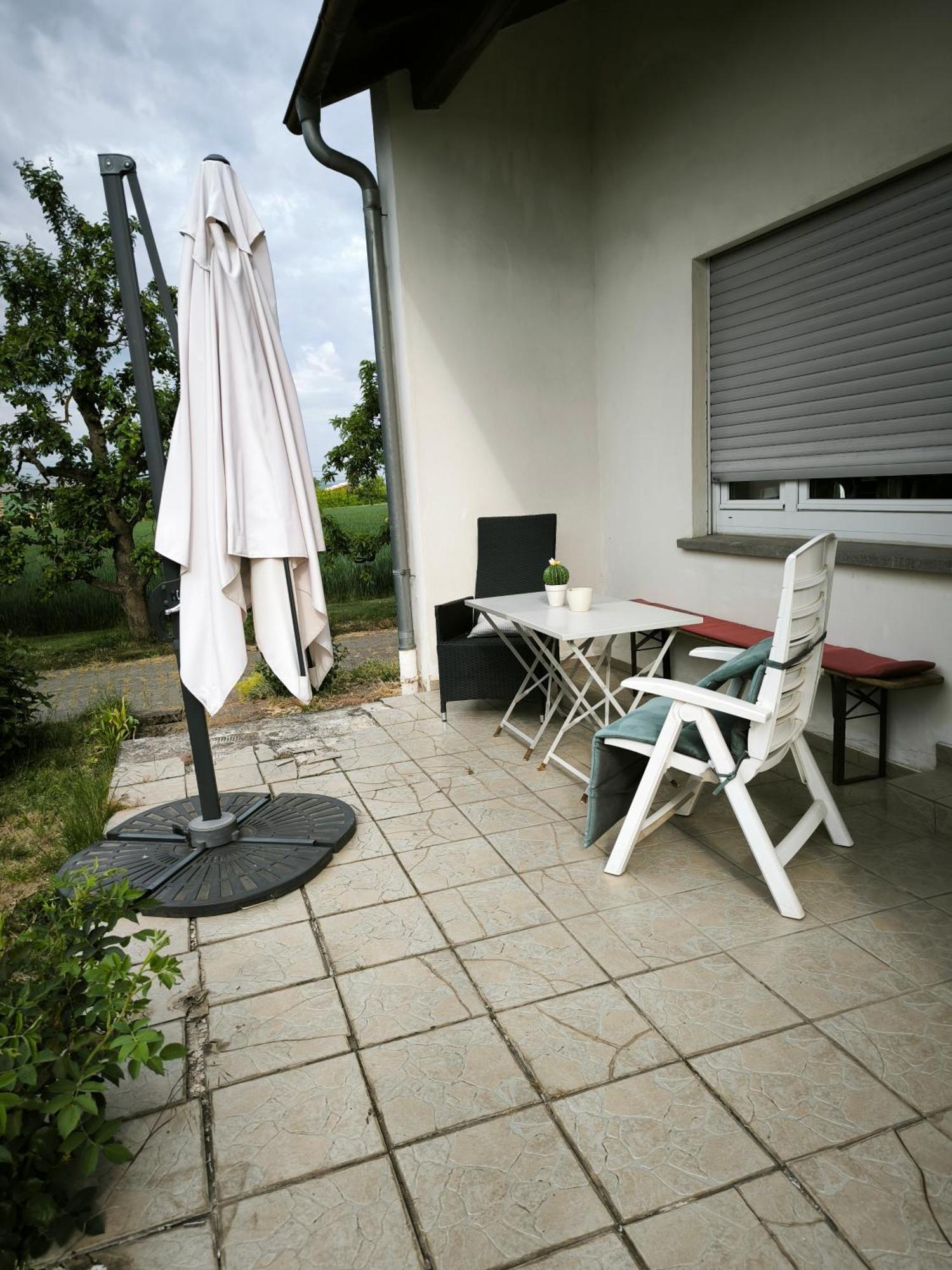 Aussichtsreich Apartment Kirchheim am Neckar Exterior photo